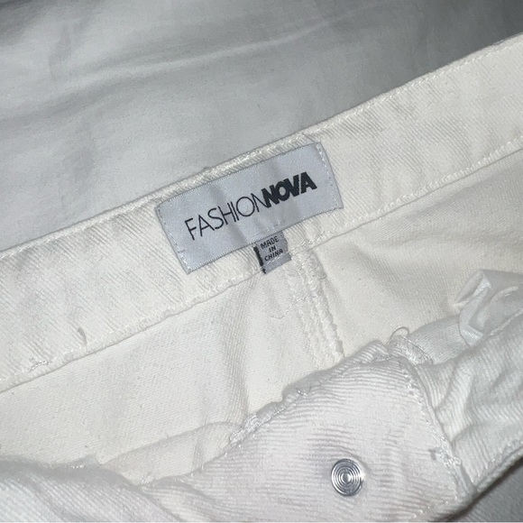 Fashion Nova Out Of Time Non Stretch Cargo Jean - White - Picture 6 of 9